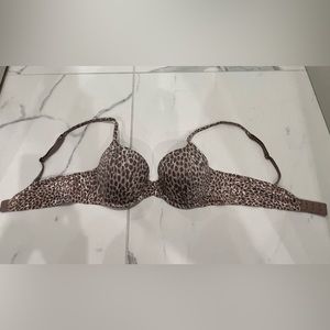 Calvin Klein Leopard Print Bra